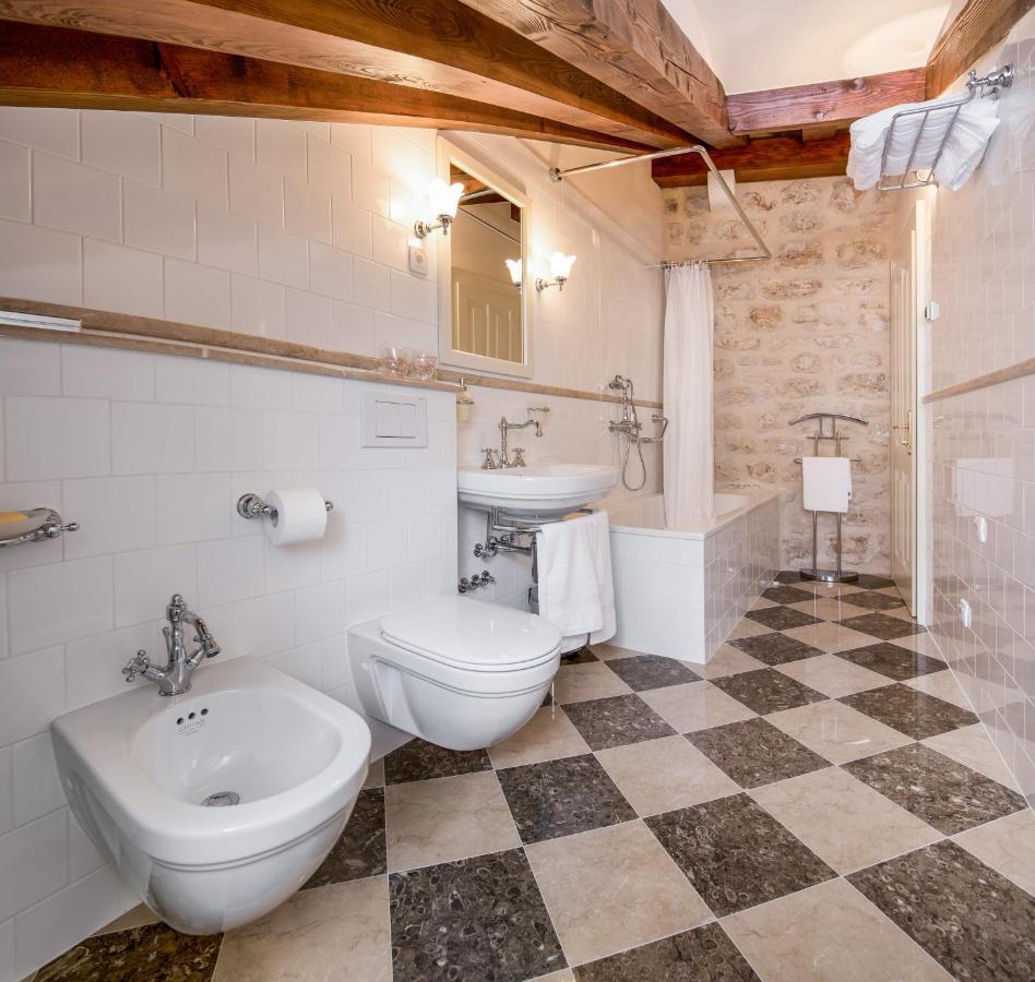Holiday Home City Walls フヴァル 部屋 写真