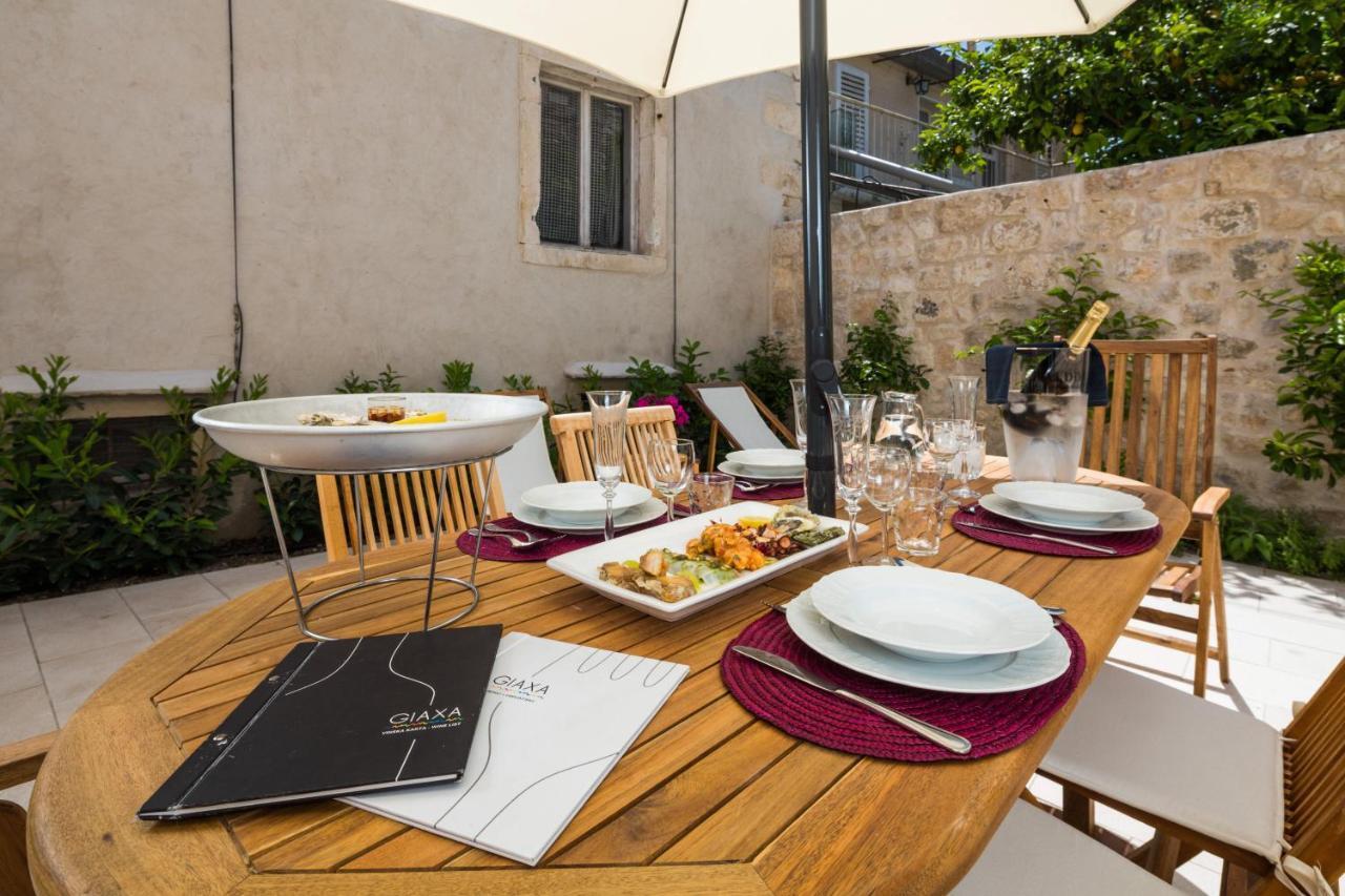 Holiday Home City Walls フヴァル 部屋 写真